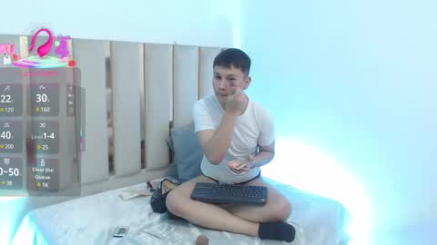 Snapshot of ocean_tay chatting on March 2025 08:40:01 PM ocean_tay online show from March 2025 08:40:01 PM