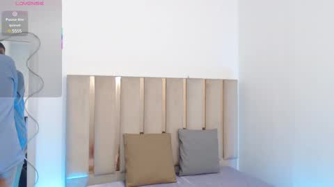 Snapshot of ocean_tay chatting on March 2025 11:44:02 AM ocean_tay online show from March 2025 11:44:02 AM