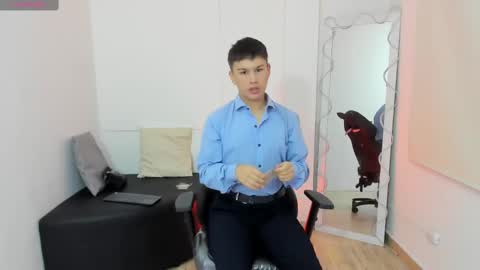 Snapshot of ocean_tay chatting on March 2025 11:25:02 AM ocean_tay online show from March 2025 11:25:02 AM