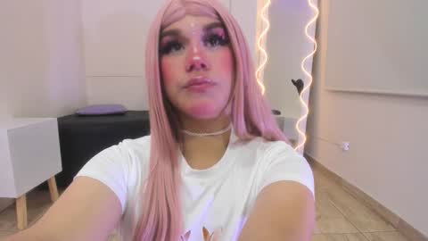 Snapshot of ocean_tay chatting on September 2025 12:32:01 PM ocean_tay online show from September 2025 12:32:01 PM