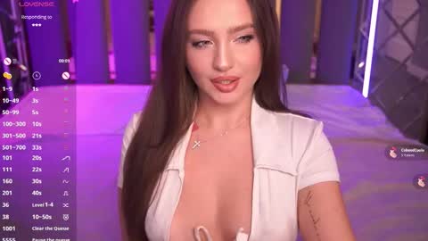 Kristina online show from March 2026 08:10:01 PM