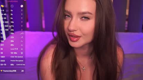 Kristina online show from April 2026 07:59:02 PM