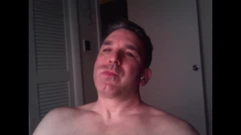 Snapshot of oceanmanx chatting on March 2026 03:45:02 AM Ocean online show from March 2026 03:45:02 AM