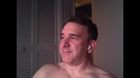 Snapshot of oceanmanx chatting on March 2026 02:48:01 AM Ocean online show from March 2026 02:48:01 AM