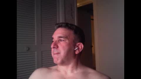 Snapshot of oceanmanx chatting on April 2026 02:53:02 AM Ocean online show from April 2026 02:53:02 AM