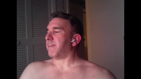 Snapshot of oceanmanx chatting on April 2026 03:34:02 AM Ocean online show from April 2026 03:34:02 AM