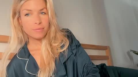 Snapshot of ocicat chatting on April 2026 09:36:02 AM hi im Janasmall boobs big heart warm pussy online show from April 2026 09:36:02 AM