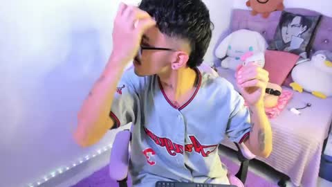 Snapshot of ocsanis69 chatting on April 2026 03:42:02 AM Cris online show from April 2026 03:42:02 AM