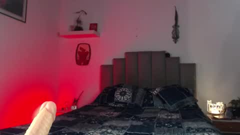 octavia blom online show from September 2025 01:18:01 AM