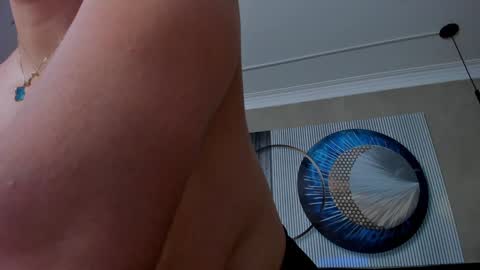 Snapshot of octavia_rouse chatting on January 2025 02:58:01 AM independent model online show from January 2025 02:58:01 AM