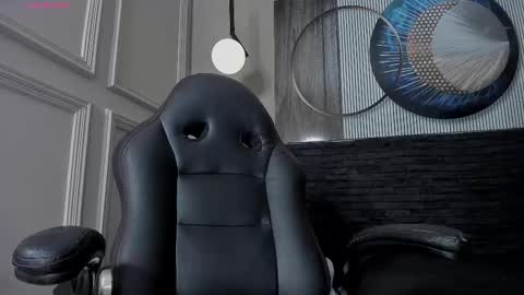 Snapshot of octavia_rouse chatting on February 2025 01:50:01 PM independent model online show from February 2025 01:50:01 PM