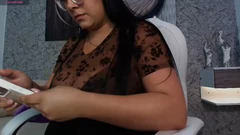 Snapshot of octavia_rouse chatting on January 2026 07:15:02 PM independent model online show from January 2026 07:15:02 PM