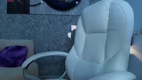 Snapshot of octavia_rouse chatting on February 2026 07:29:01 PM independent model online show from February 2026 07:29:01 PM