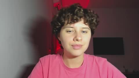 Evie online show from February 2026 01:25:01 PM