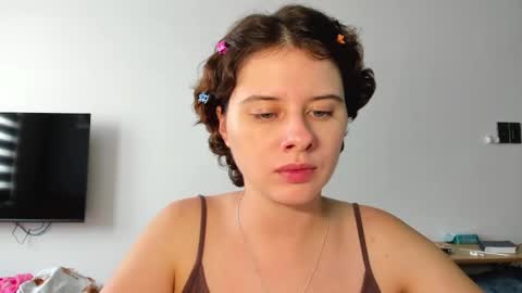 Snapshot of octopussy69x chatting on April 2026 06:40:02 AM Evie online show from April 2026 06:40:02 AM