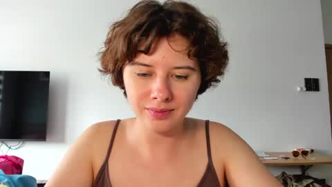 Snapshot of octopussy69x chatting on April 2026 05:46:02 AM Evie online show from April 2026 05:46:02 AM