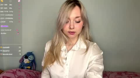 Snapshot of odelynbrower chatting on April 2026 04:59:02 PM Alice online show from April 2026 04:59:02 PM