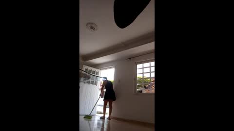 Val online show from April 2026 08:03:01 PM