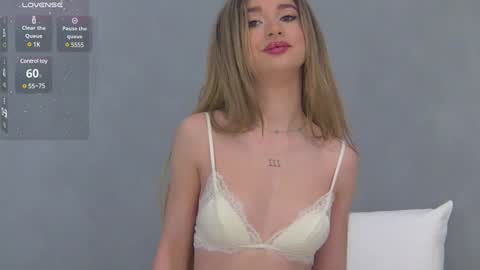 Snapshot of odettebensen chatting on January 2025 06:38:01 AM Odette online show from January 2025 06:38:01 AM