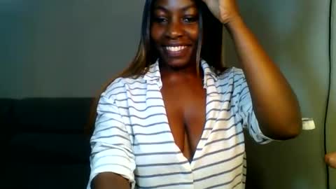 Snapshot of odrienna chatting on April 2026 10:07:02 AM odrie online show from April 2026 10:07:02 AM