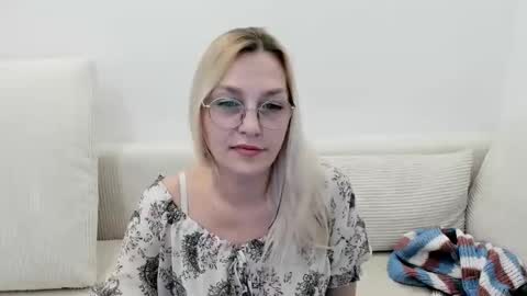 oeigesmik online show from March 2026 12:16:01 PM