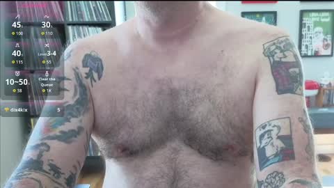 Snapshot of office_dad chatting on April 2026 05:39:01 PM Office Dad online show from April 2026 05:39:01 PM