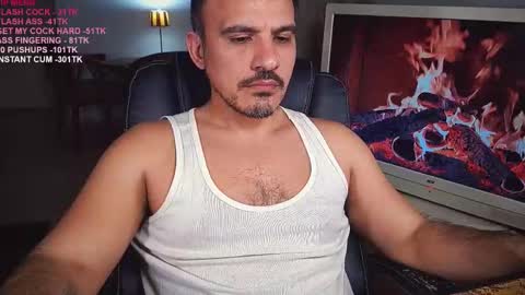 Snapshot of officeman7 chatting on March 2025 08:11:02 PM officeman7 online show from March 2025 08:11:02 PM