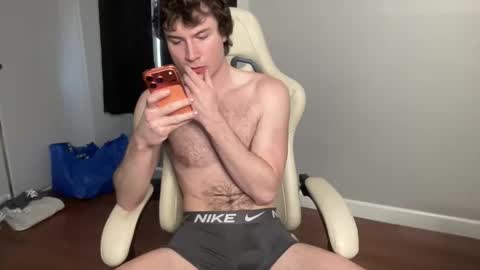 Snapshot of officialtommycash chatting on February 2026 07:58:01 PM Tommy Cash online show from February 2026 07:58:01 PM