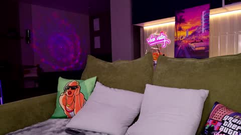 Snapshot of og_shorty chatting on April 2026 03:28:01 PM Monica online show from April 2026 03:28:01 PM