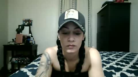 Lit en Cama online show from January 2026 05:13:02 AM