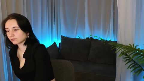 oh_kate_ online show from February 2026 01:56:02 AM