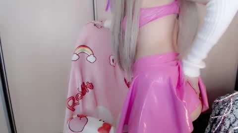 Snapshot of oh_pichuu chatting on March 2026 09:26:01 AM Milly online show from March 2026 09:26:01 AM