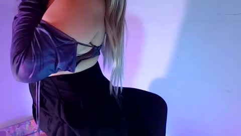 Oh xxxLt4 online show from February 2025 12:05:02 PM