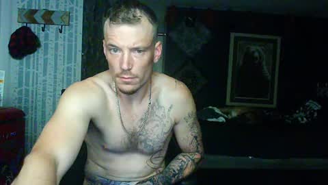 who dares  toss me some  tips lets have fun online show from September 2025 11:04:02 AM