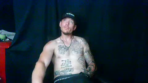 who dares  toss me some  tips lets have fun online show from June 2026 07:44:02 PM