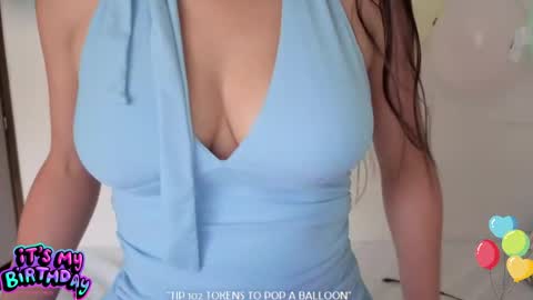 Snapshot of ohanna_ chatting on April 2026 06:13:02 PM ohanna_ online show from April 2026 06:13:02 PM