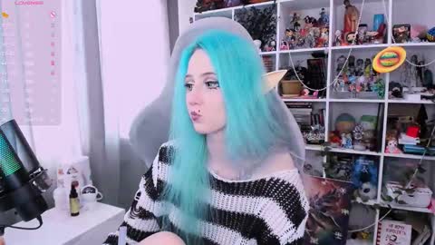 Snapshot of ohclementinee chatting on March 2026 10:04:01 AM Clementine Clem online show from March 2026 10:04:01 AM