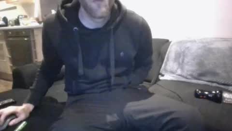 TheDee online show from December 2024 08:04:01 PM