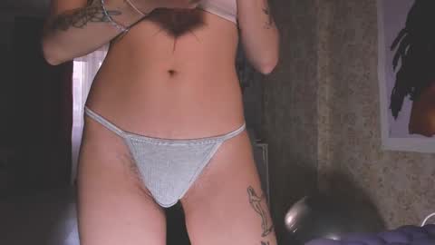 Kmmy online show from February 2025 01:27:01 PM