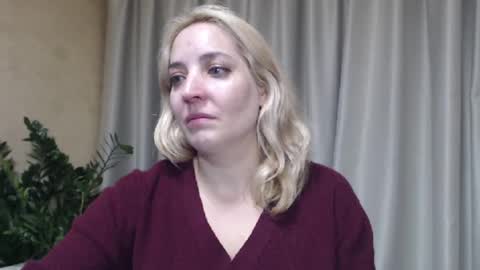 Snapshot of ohsweetmari chatting on October 2025 03:22:01 PM Mari online show from October 2025 03:22:01 PM