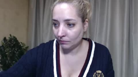 Mari online show from February 2026 10:54:01 AM