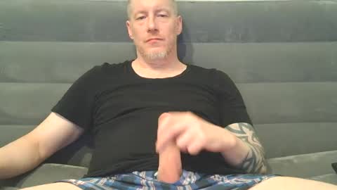 Snapshot of olavdelux chatting on June 2026 06:57:02 PM olavdelux online show from June 2026 06:57:02 PM