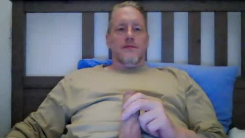 Snapshot of olavdelux chatting on July 2026 10:51:02 PM olavdelux online show from July 2026 10:51:02 PM