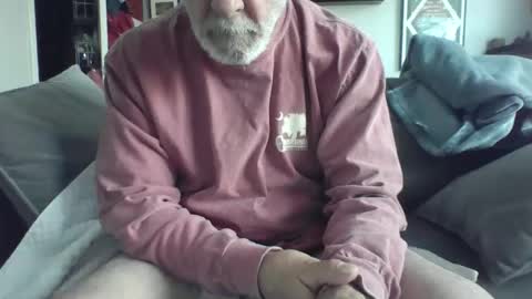 Snapshot of old_bald63 chatting on November 2025 08:21:02 PM old_bald63 online show from November 2025 08:21:02 PM