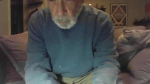 Snapshot of old_bald63 chatting on November 2025 09:45:01 AM old_bald63 online show from November 2025 09:45:01 AM