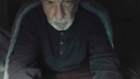 Snapshot of old_bald63 chatting on December 2025 09:38:01 AM old_bald63 online show from December 2025 09:38:01 AM
