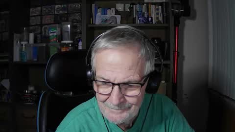 Snapshot of old_javacoder chatting on March 2026 10:37:01 AM old_javacoder online show from March 2026 10:37:01 AM