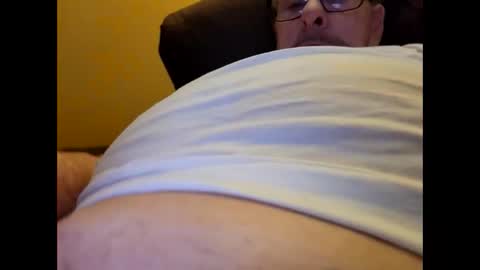 Snapshot of oldaddy2 chatting on January 2025 04:31:02 AM oldaddy2 online show from January 2025 04:31:02 AM