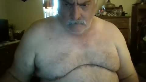 Snapshot of oldcockforyngladies chatting on April 2026 10:47:02 AM oldcockforyngladies online show from April 2026 10:47:02 AM