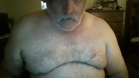 Snapshot of oldcockforyngladies chatting on May 2026 10:43:02 AM oldcockforyngladies online show from May 2026 10:43:02 AM